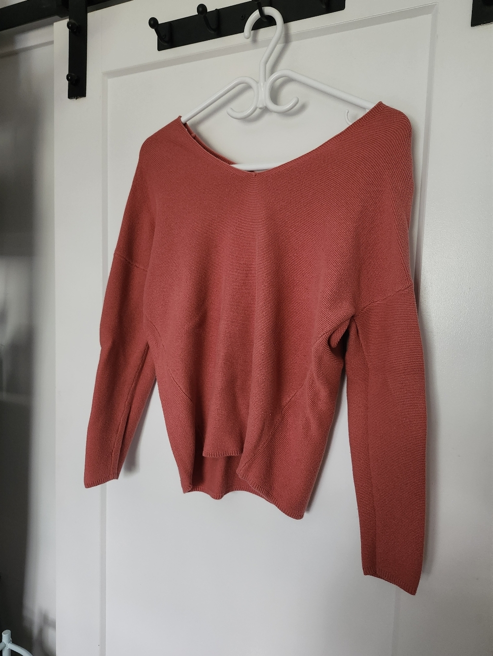 Salmon-Rose V-Neck Knit Sweater